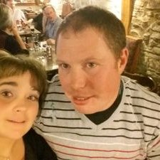 Profile Picture of Hayley Davies (@athrawesfach) on Twitter