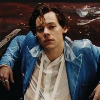 Profile Picture of HARRY STYLES 😩 😽 (@Whitney81860756) on Twitter