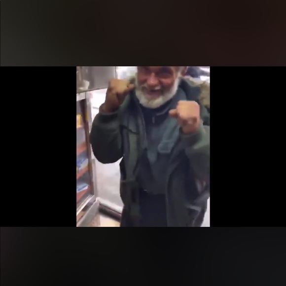 Profile Picture of Javier Marte (@javibeats) on Poshmark