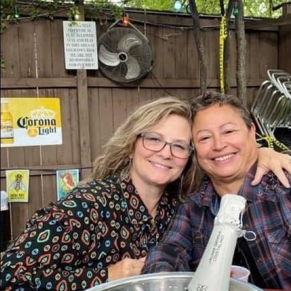 Profile Picture of Tracie Coker (@groovy1616) on Poshmark