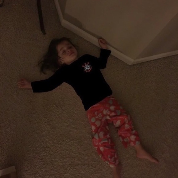 Profile Picture of Kristen Agdeppa (@4risten) on Poshmark