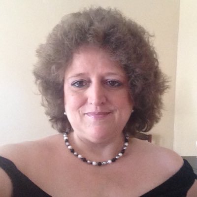 Profile Picture of Mary Vandergrift (@mariswhere) on Twitter