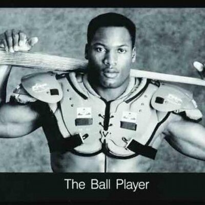 Profile Picture of PaulBowes (@PaulBowesKnows) on Twitter