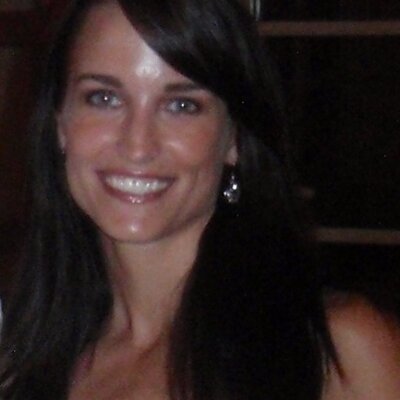 Profile Picture of Deborah Freeland (@lorelei1528) on Twitter