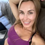 Profile Picture of James Sarah (@James-Sarah) on Facebook