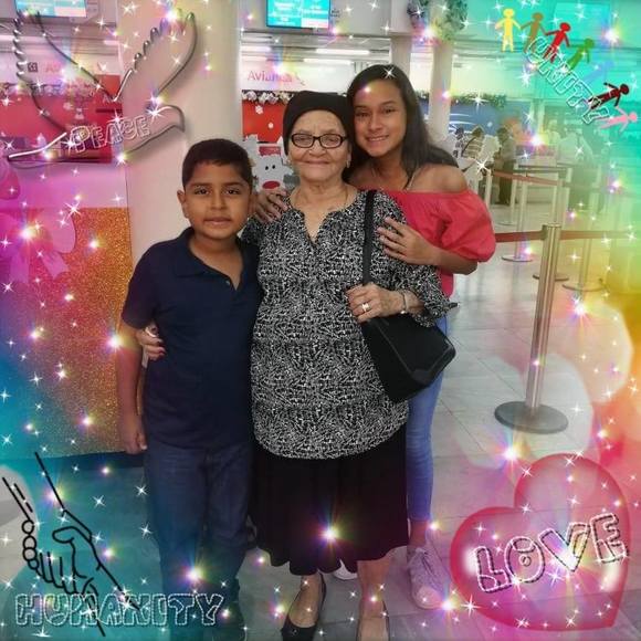 Profile Picture of Lisseth Aguilera pérez (@miliape) on Poshmark