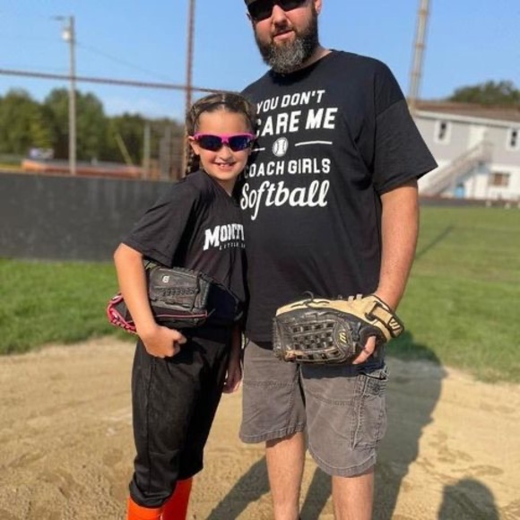 Profile Picture of Chris Hinkelman (@hinks_truck) on Poshmark