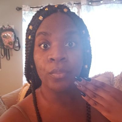 Profile Picture of Ashley Valene Roberts (@AVR_writes) on Twitter