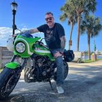 Profile Picture of Jon Lundstrom (@jon_eats_frogs) on Instagram