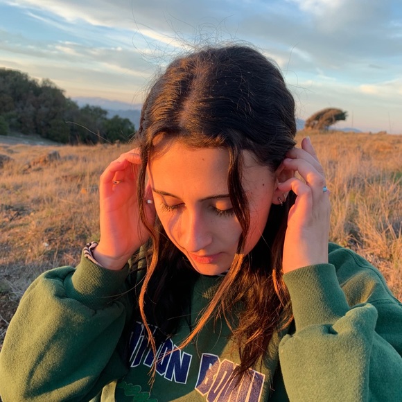 Profile Picture of Addie Kahn (@addiekahn) on Poshmark