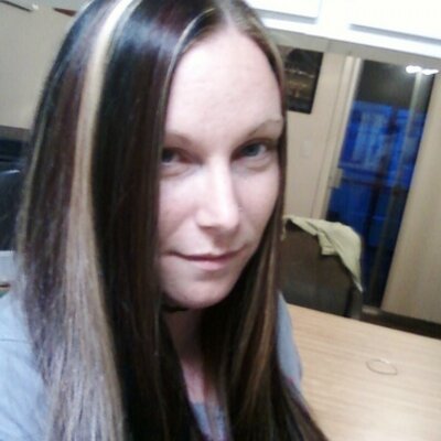 Profile Picture of Tammy Gillespie (@cheyangel) on Twitter