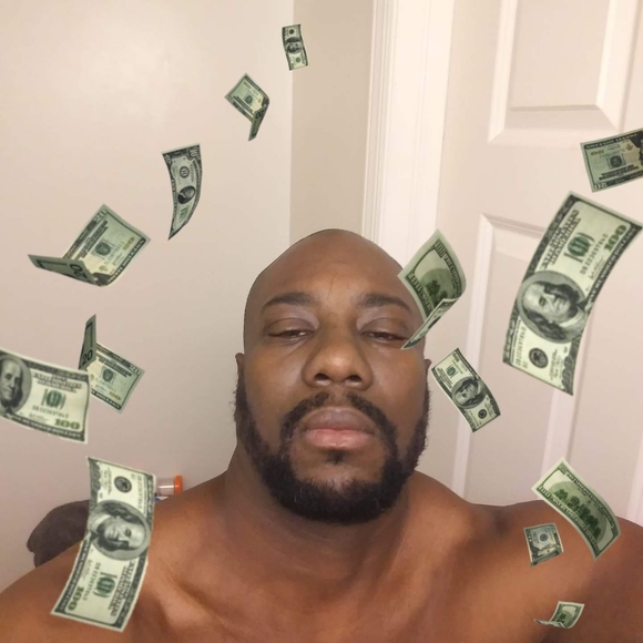 Profile Picture of Timothy Mccray jr. (@tjworkshard3) on Poshmark