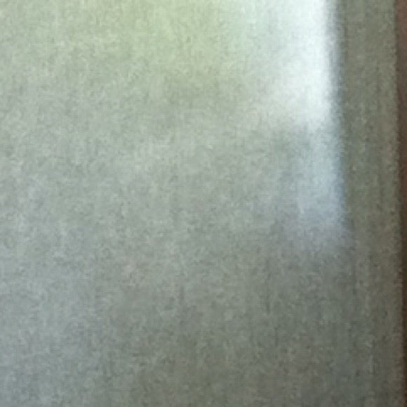 Profile Picture of Brandon Busoondath (@brandon73923) on Poshmark