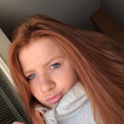 Profile Picture of Danielle (@danielle02krumm) on Twitter