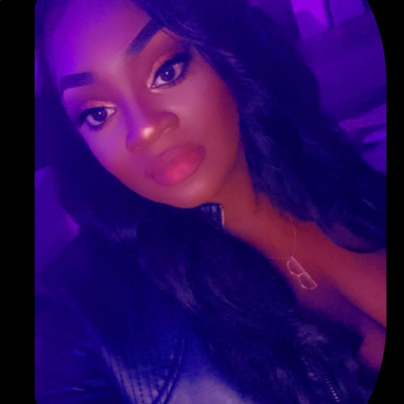 Profile Picture of Brandy Mcgowen (@brandy_mcgowen) on Poshmark