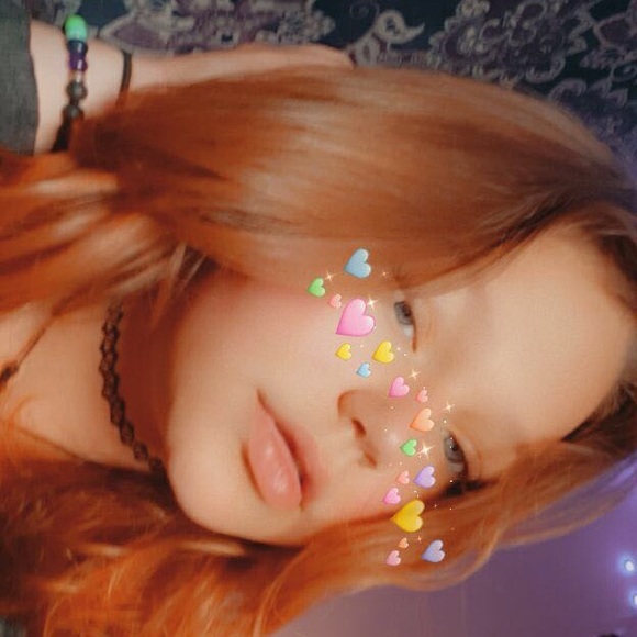 Profile Picture of Katelyn Freeman (@kate25370) on Poshmark