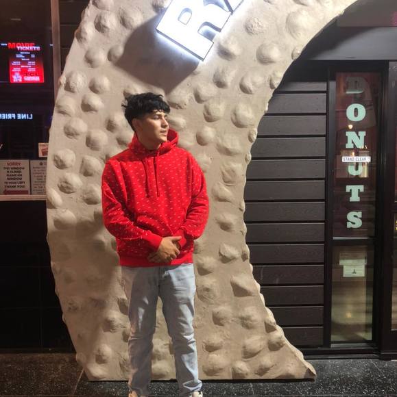 Profile Picture of Jorge Arreola (@jrreola) on Poshmark