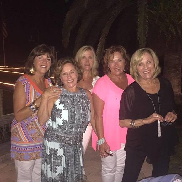 Profile Picture of Deborah Azis (@debazis) on Poshmark