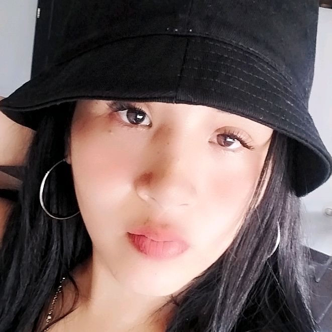 Profile Picture of elizabethdeeme (@elizabethdeeme) on Tiktok