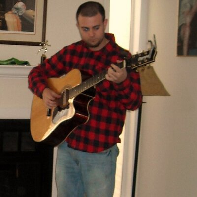 Profile Picture of Travis Holt (@tholt30) on Twitter