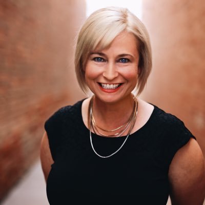 Profile Picture of Sharon Smith (@sharon4_alberta) on Twitter