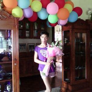 Profile Picture of Eric Tolentino (@erictolentino90) on Twitter