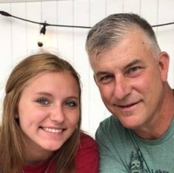 Profile Picture of Ray Jasinski (@rayjaycarp) on Poshmark