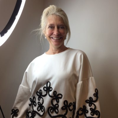 Profile Picture of Lisa Merrill (@LisaMer90743883) on Twitter