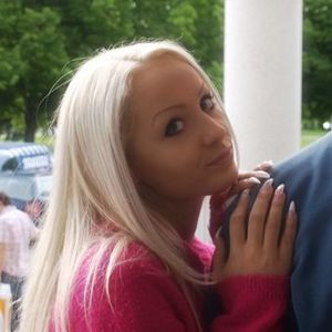 Profile Picture of Sandra Hofer (@kokosbussi89) on Myspace