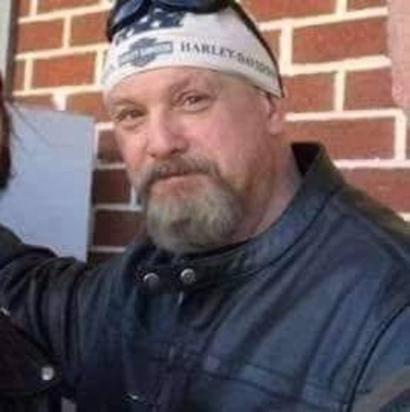 Profile Picture of Steve Heiges (@heiges2002) on Poshmark