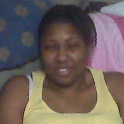 Profile Picture of Veronica Cook (@veronicacook1) on Twitter