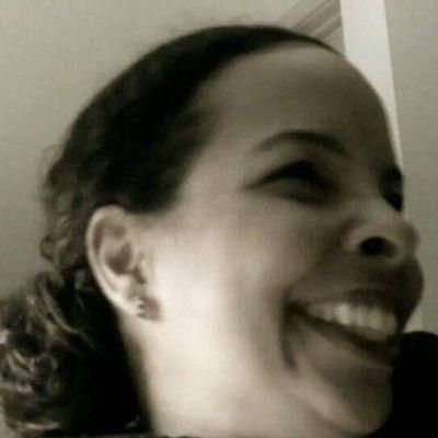 Profile Picture of Julia Childs (@Bchange_Cchange) on Twitter