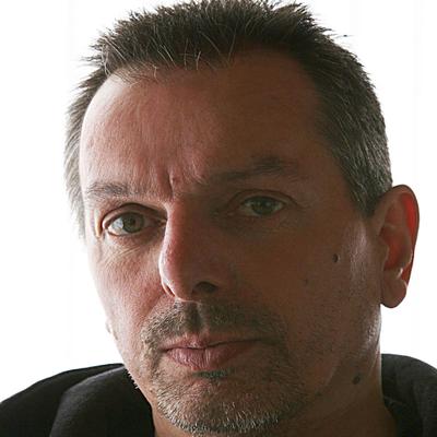 Profile Picture of Stuart Ian Frost (@stuartianfrost) on Twitter