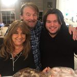 Robin Salmanowitz Nekrasovas - Instagram Profile Picture of Robin Salmanowitz Nekrasovas (@robinnekra) on Instagram