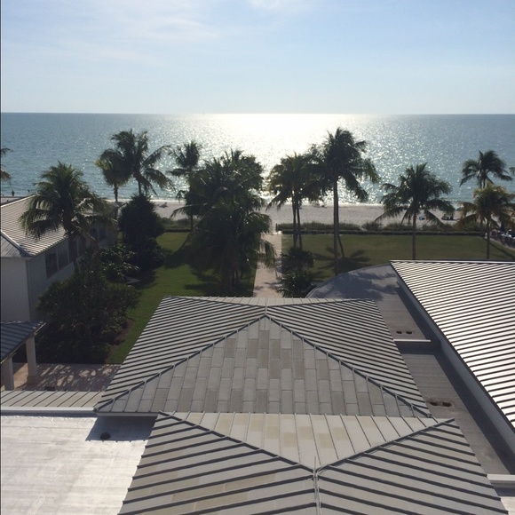 Allie Nafziger - Poshmark Profile Picture of Allie Nafziger (@allienaf) on Poshmark