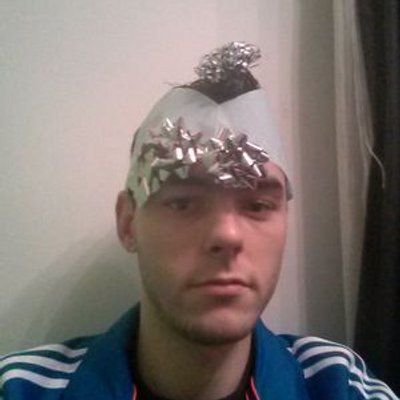 Profile Picture of Steve Lowman (@ButtonBasher91) on Twitter