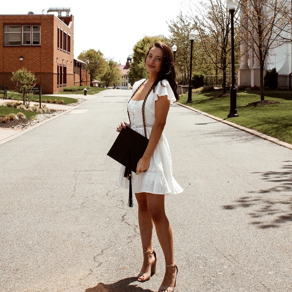 Profile Picture of Emily Scala (@emilyscala) on Poshmark