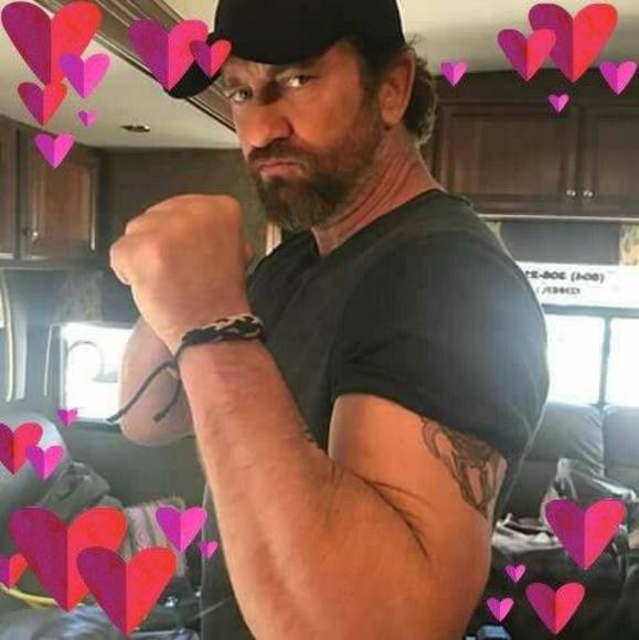 Profile Picture of Casandra Lafont (@cgltaurean518) on Poshmark