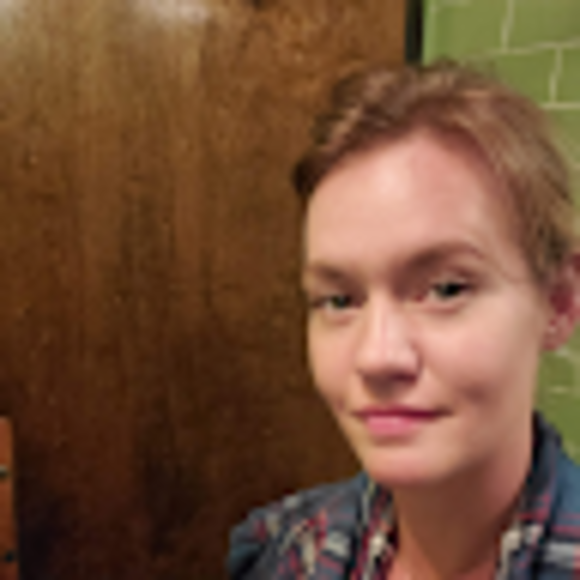 Profile Picture of Christine Capozziello (@ccapozziello) on Poshmark