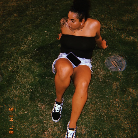 Profile Picture of Cierra Scott (@cierraj23) on Poshmark