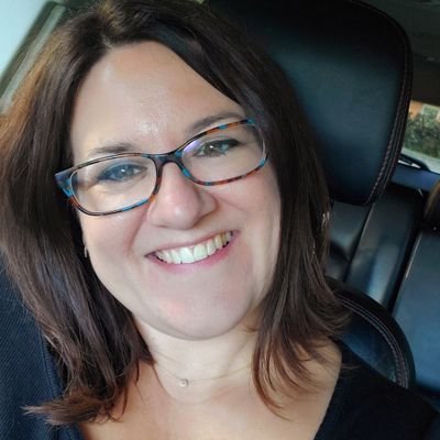 Profile Picture of Andrea R Nelson (@AndreaRNelson) on Twitter