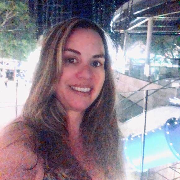 Profile Picture of Pamela Camino (@pcamino) on Poshmark