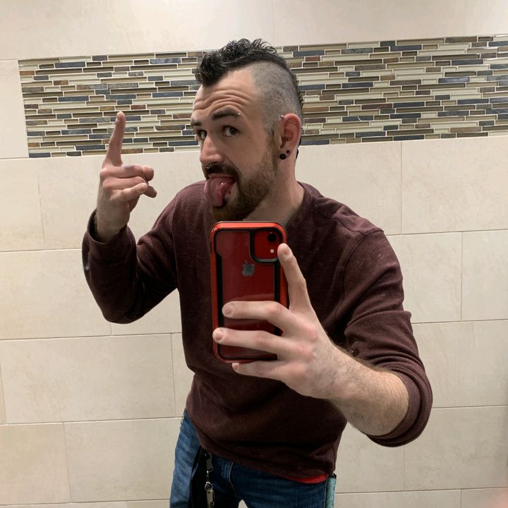 Profile Picture of DoorDash with NightHawk (@richardwwhitesell) on Tiktok