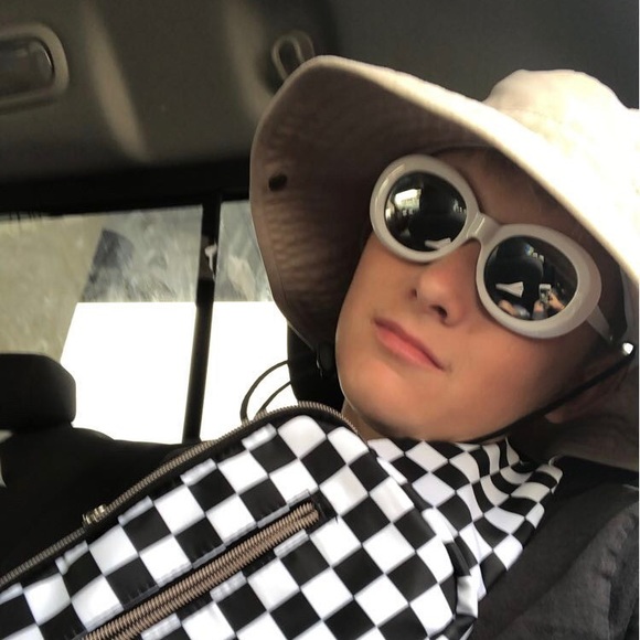 Profile Picture of Mac Garhart (@macdugout15) on Poshmark