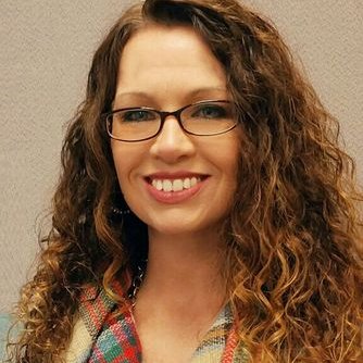 Profile Picture of Lisa Dobbs (@lmdobbs3) on Twitter