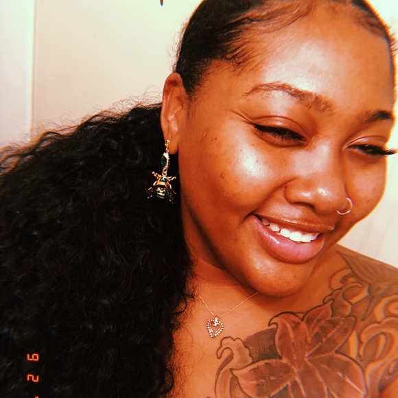 Profile Picture of Brandy Richardson (@brichardso101) on Poshmark