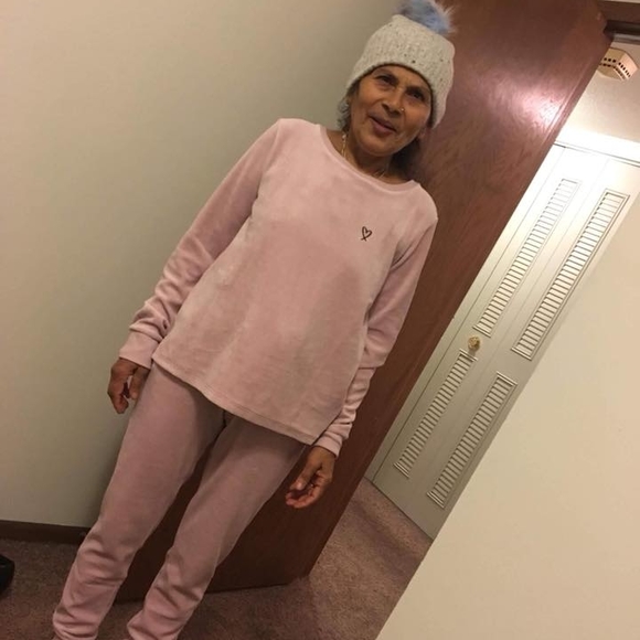 Profile Picture of Jethi Giri (@jethigiri) on Poshmark