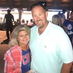 Profile Picture of Kimberly Szymanski (@2dogsdeep) on Instagram