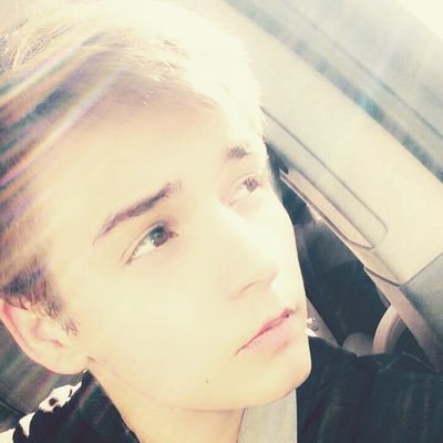 Profile Picture of Alex Jeffs (@b5b50753e01e466) on Twitter