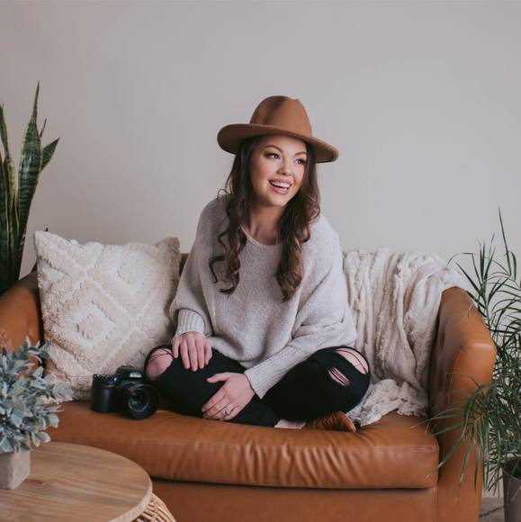 Profile Picture of Rachel Sharp (@rsharp0705) on Poshmark